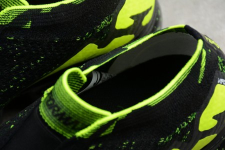 Acronym Nike Mens AirVaporMax Moc 2 Black Volt