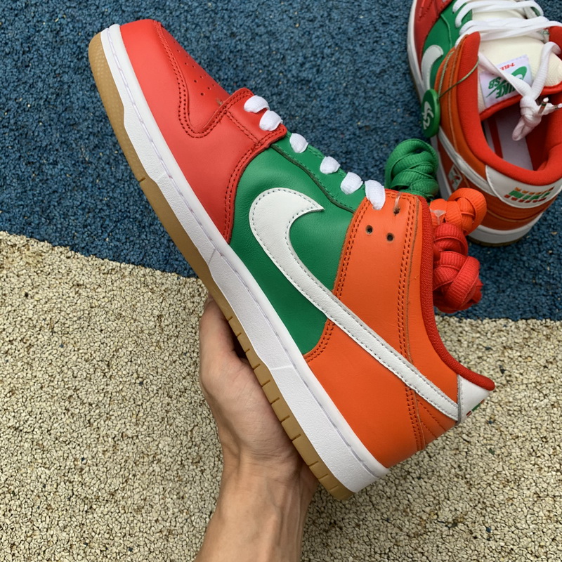 7-Eleven x Nike SB Dunk Low