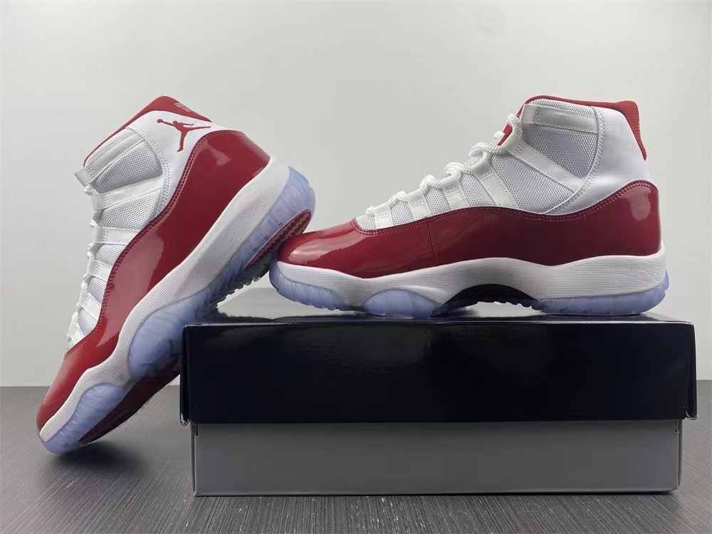 Air jordan11 cherry Red 2022 new arrival