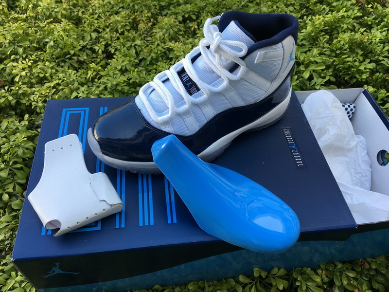 Air Jordan 11 “Midnight Navy”
