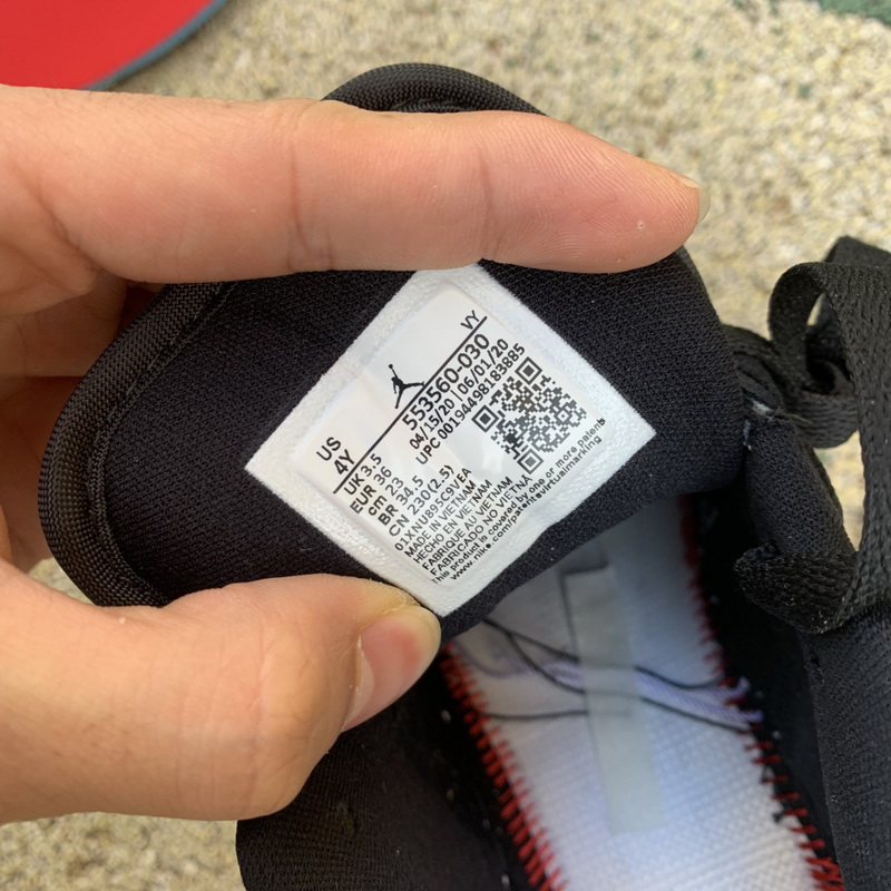 Air Jordan 1 Low Light Smoke Grey