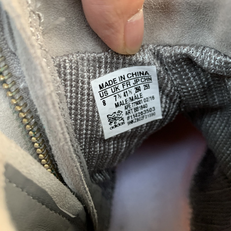 AD Yeezy 750 Boost Light Grey