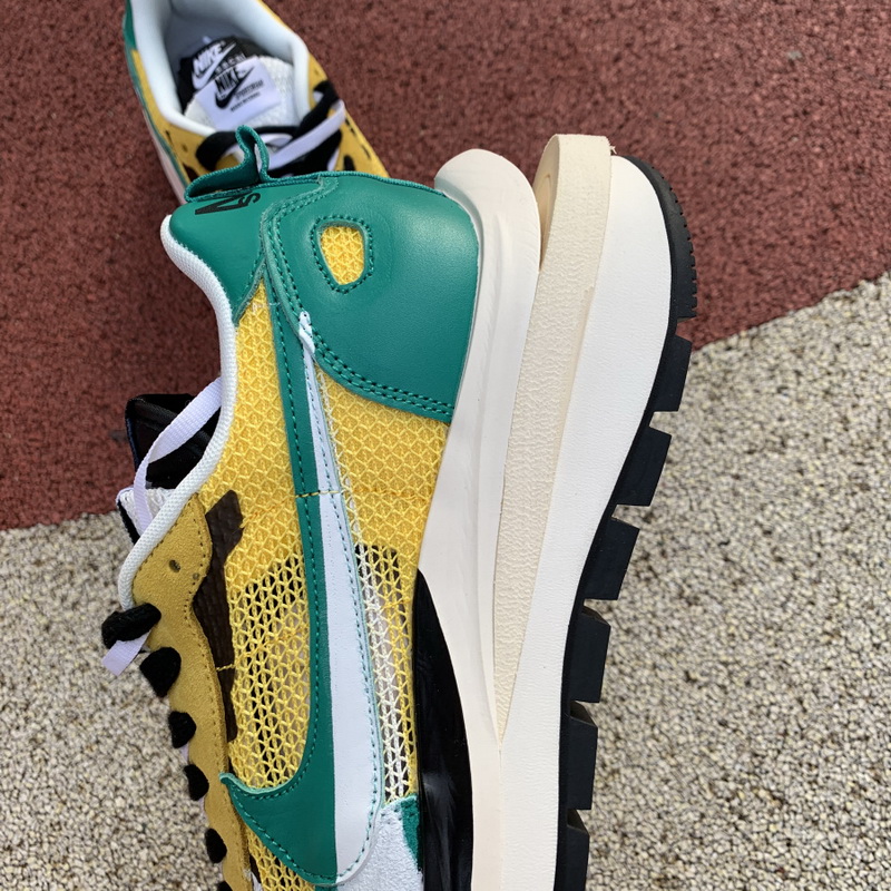 Sacai x Nike Pegasus VaporFly SP Stadium Green