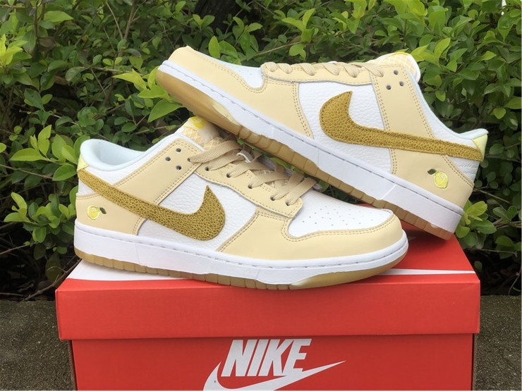 Nike Dunk Low Lemon Drop