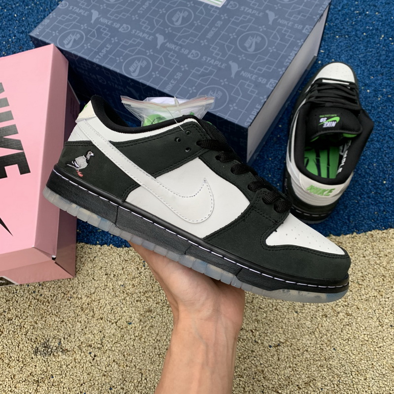 Nike SB Dunk Low “Panda Pigeon”