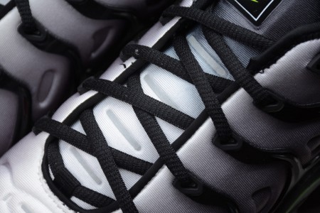 Nike Air VaporMax Plus Black Volt