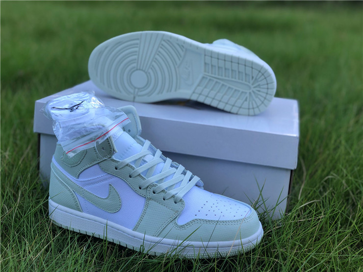 Air Jordan 1 Mid Spruce White