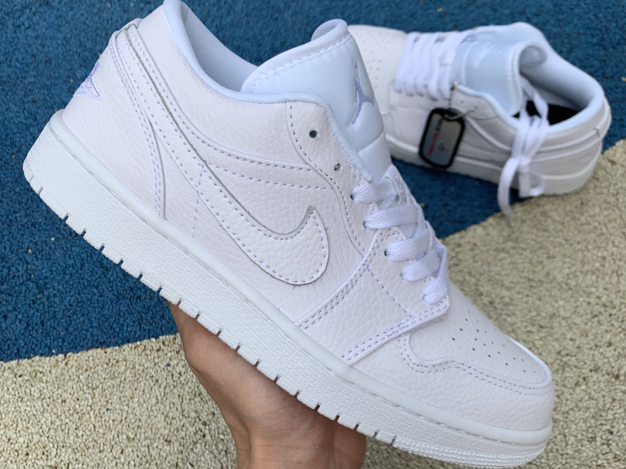 Air Jordan 1 Low shoes