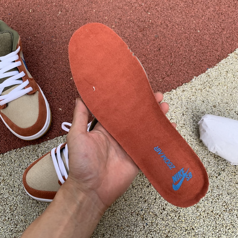 Nike SB Dunk Low Corduroy Dusty Peach