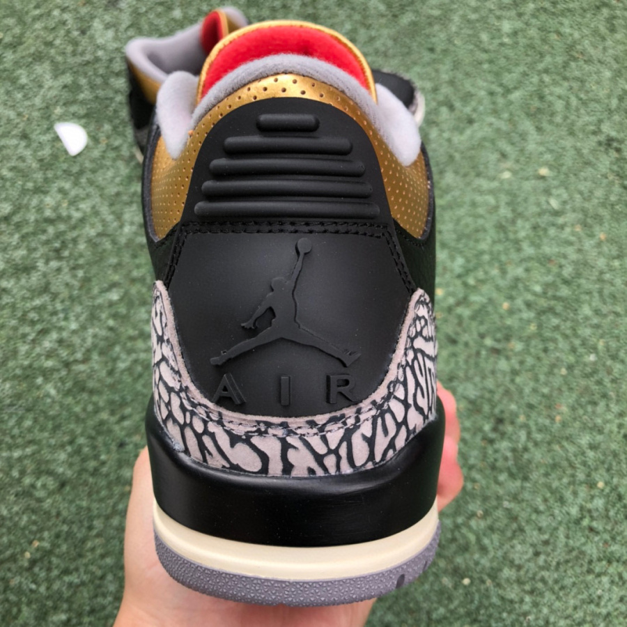 Air Jordan 3 WMNS “Black Gold”