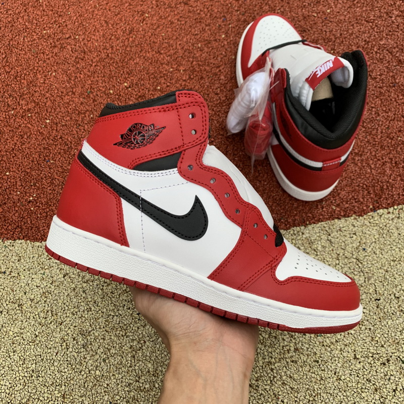 Air Jordan 1 Retro GS Chicago