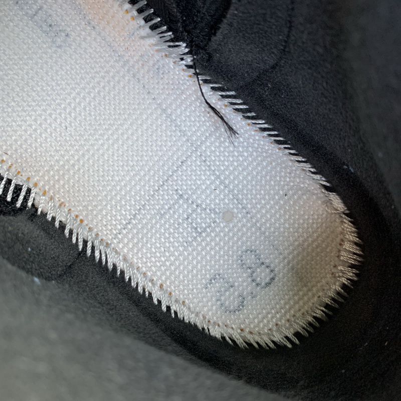 Air Jordan 12 “University Gold”