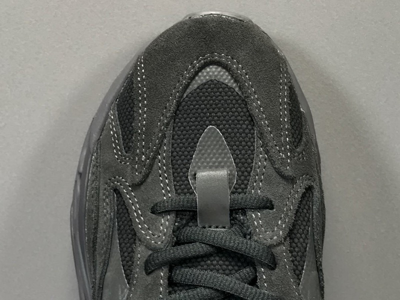 Yeezy Boost 700 V2 “Vanta”