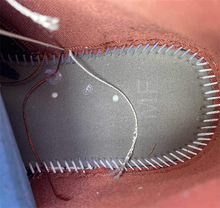 Air Jordan 1 Mid ''Rouge Gouache''