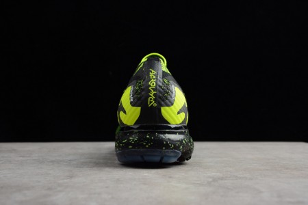 Acronym Nike Mens AirVaporMax Moc 2 Black Volt