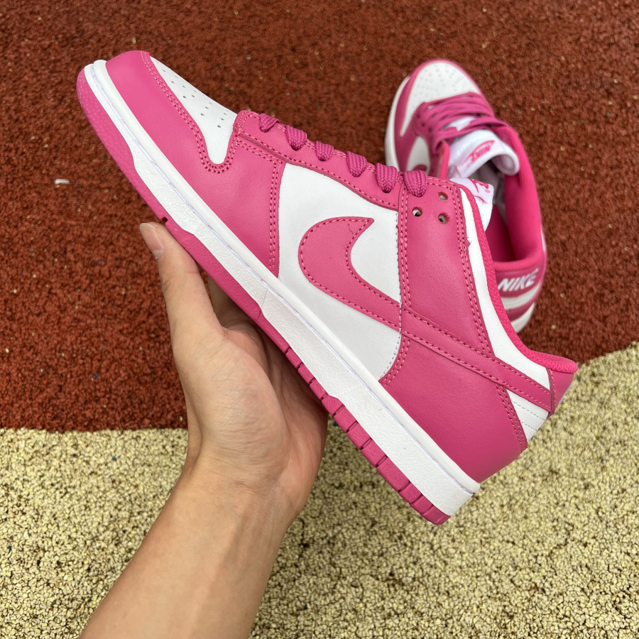 Nike SB Dunk Low Rose Pink