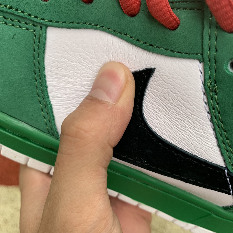 Nike Dunk Low Pro SB “Heineken” GS