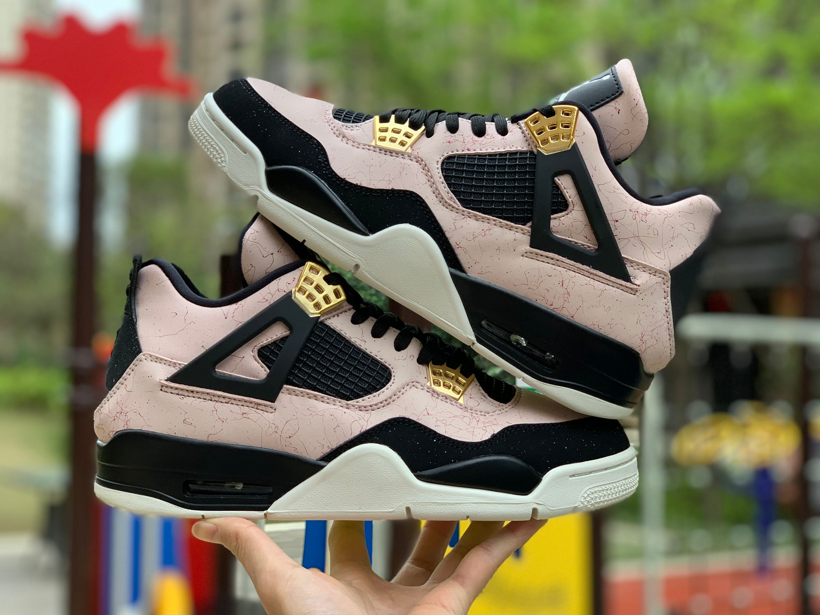 Air Jordan 4 “Silt Red”