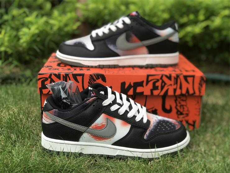 Nike Dunk Low PRM Graffiti