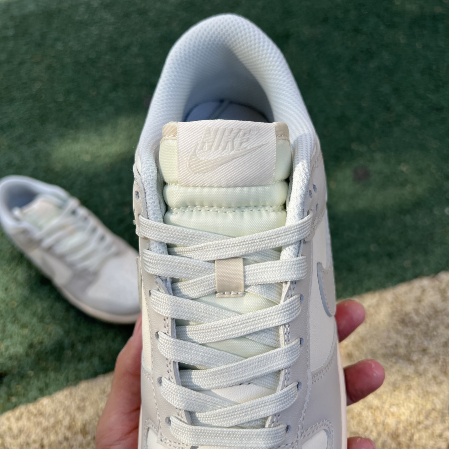 Nike Dunk Low Light Bone