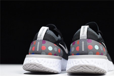 nike epic REACT FLYKNIT Black and grey dots point noirs ET gris