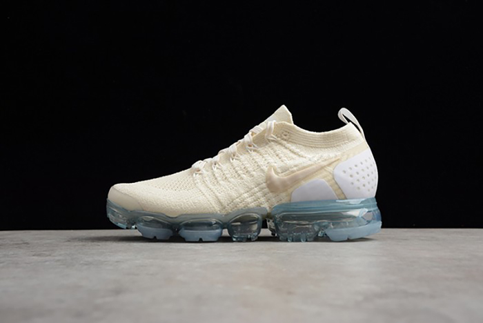 Nike Womens Air Vapormax Flyknit 2.0 Light Cream
