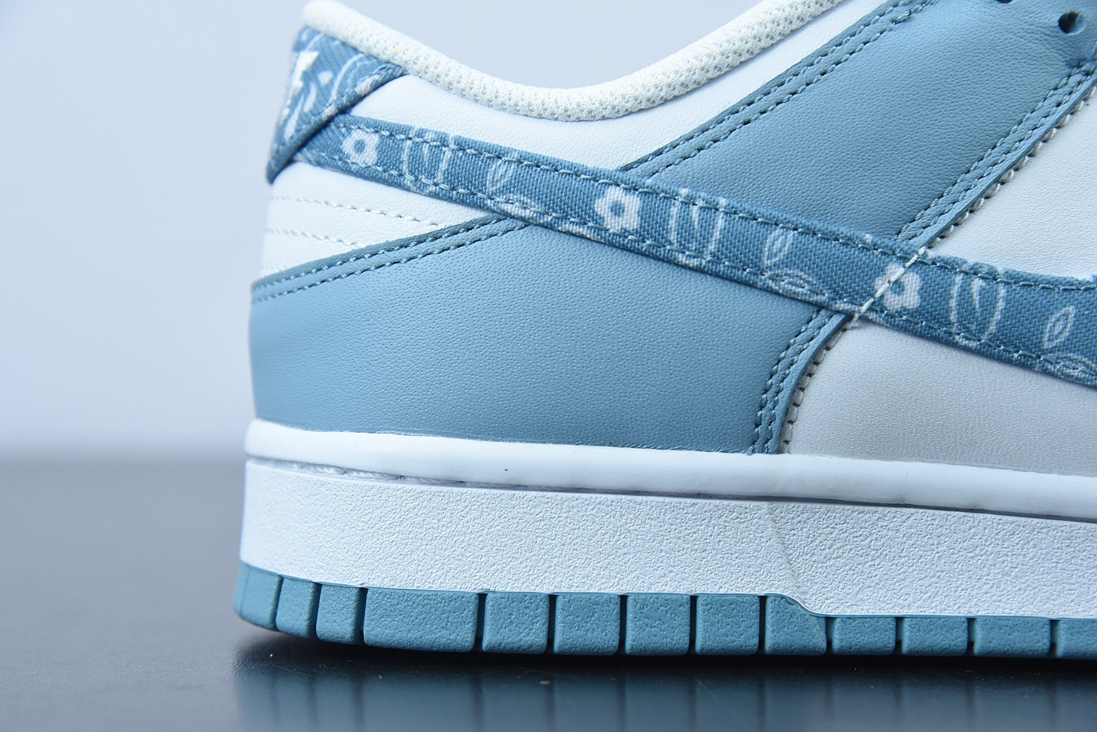 Nike Dunk Low Blue Paisley