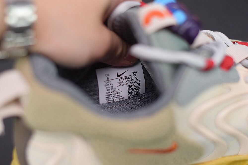 Travis Scott x Nike Air Max 270 React