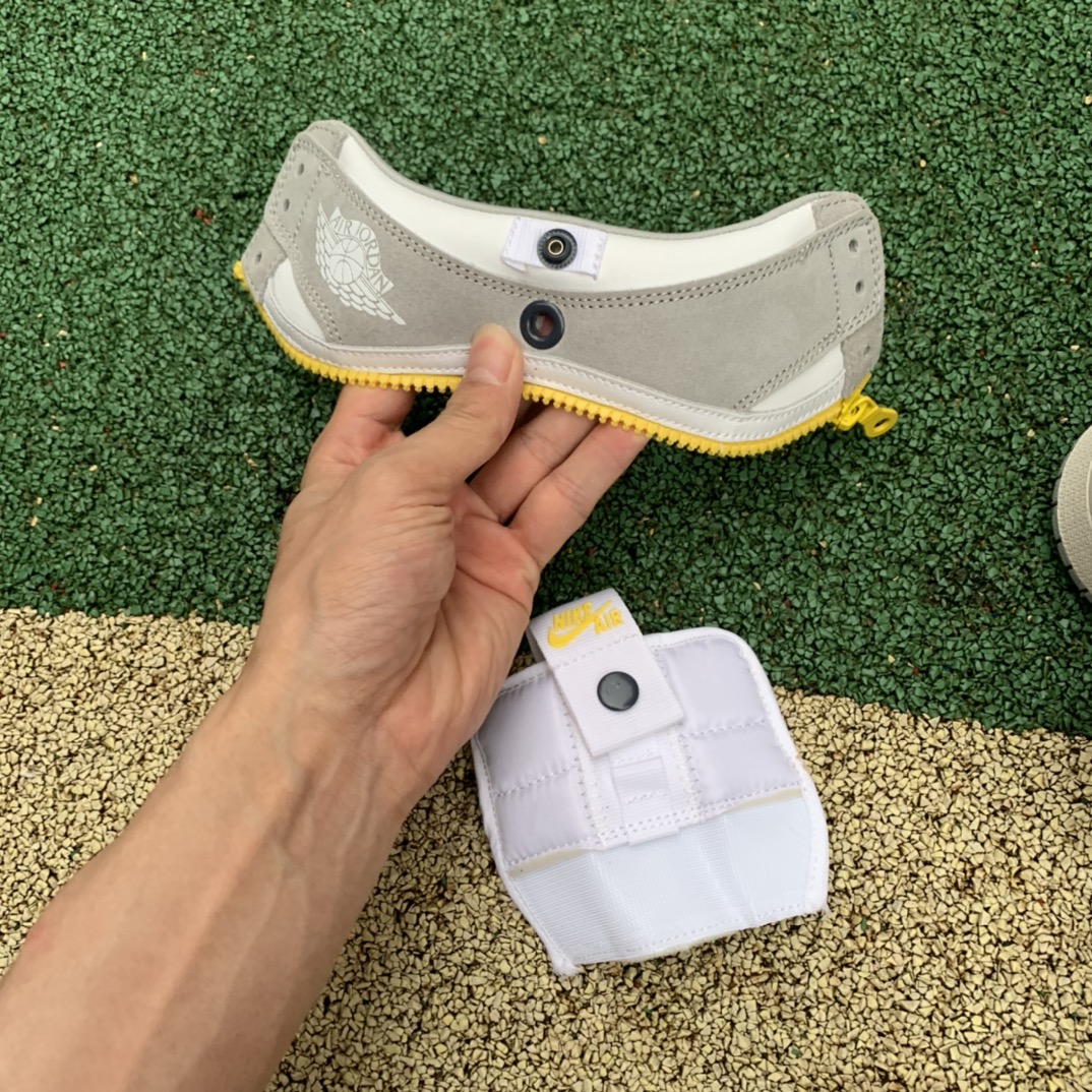 Air Jordan 1 High Switch Light Smoke Grey