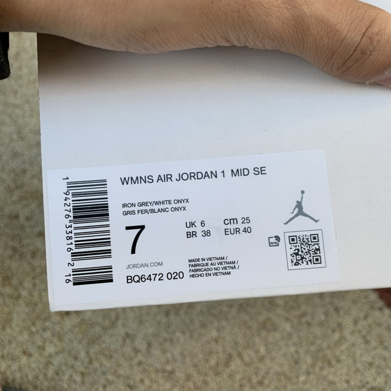 Jordan 1 Mid Grey Onyx