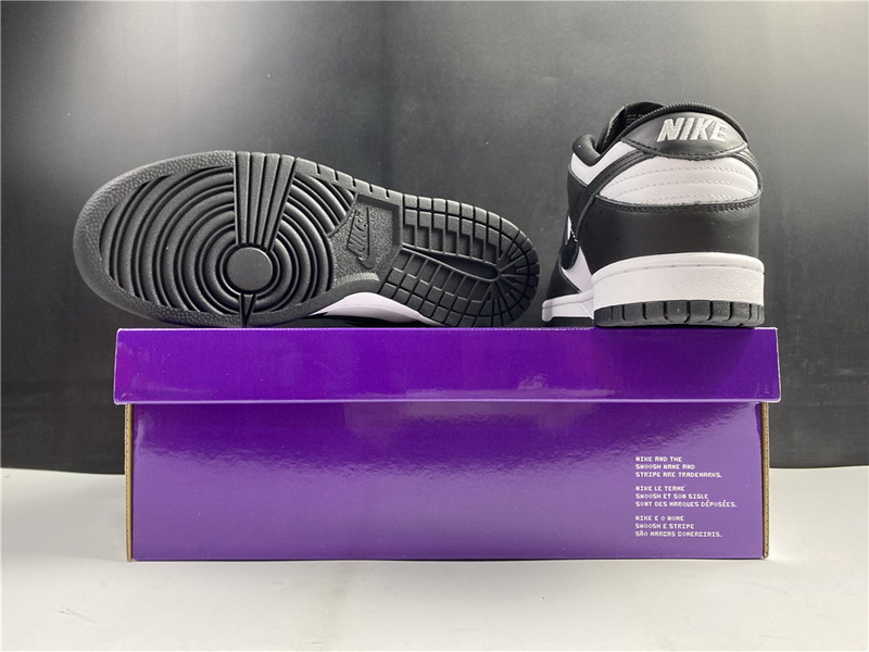 Nike SB Dunk Low Black