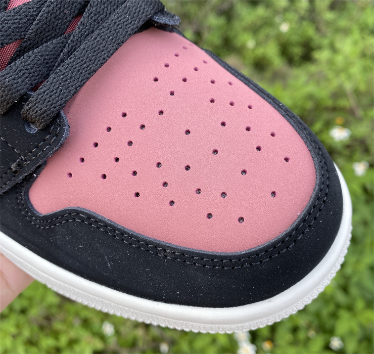 Air Jordan 1 Mid ''Rouge Gouache''