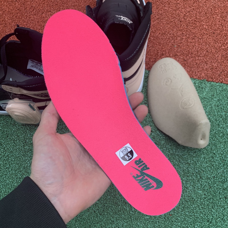 Air Jordan 1 “Crimson Tint”