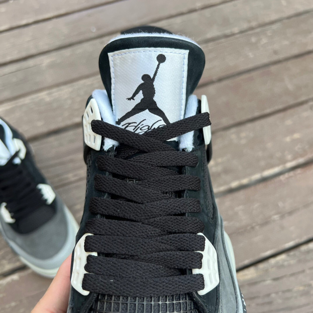 Air Jordan 4 Fear Pack