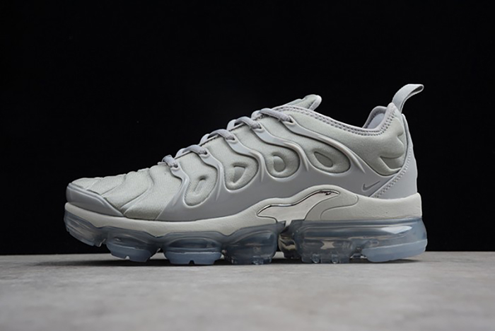 Nike Air VaporMax Plus Cool Grey