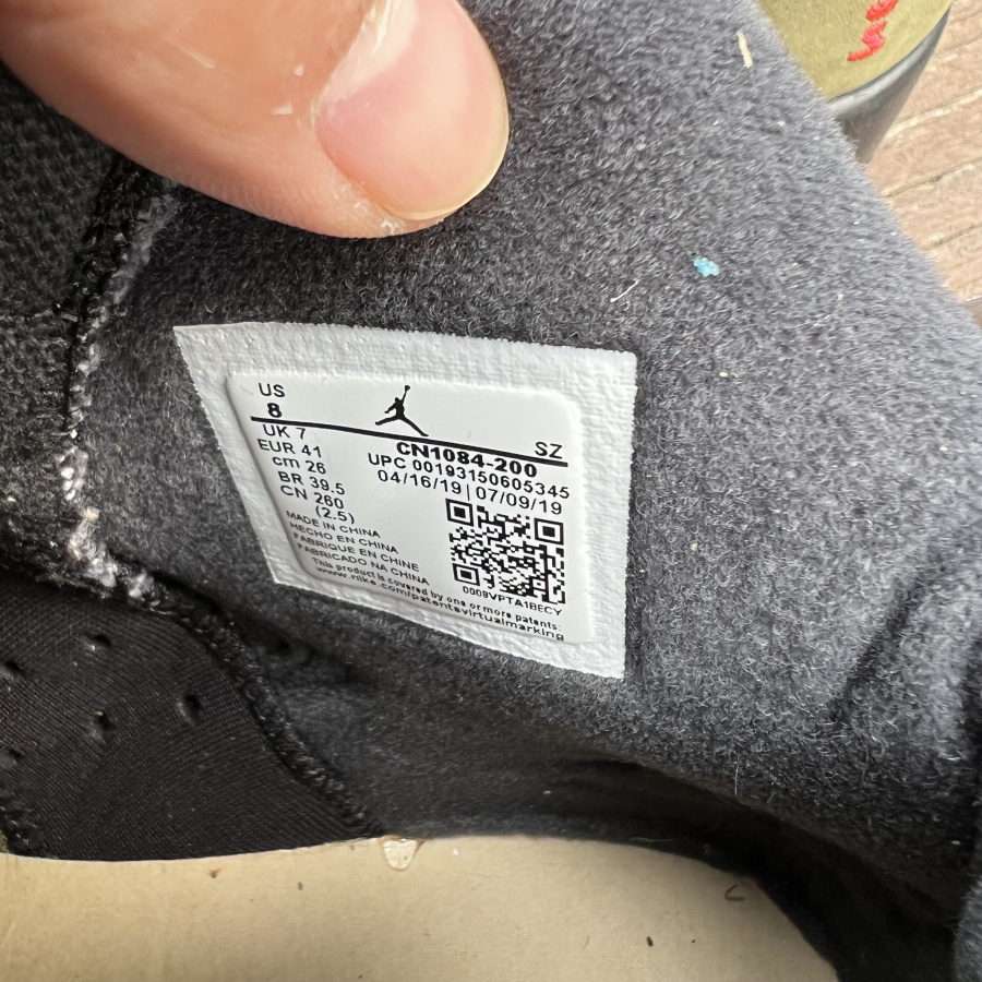 Travis Scott x Air Jordan 6