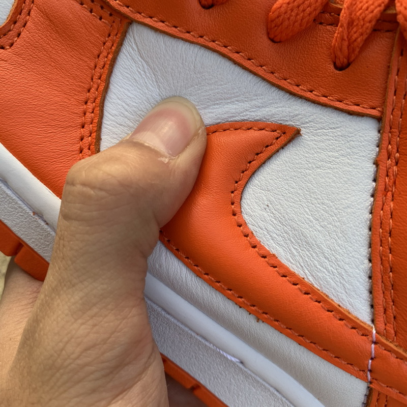 Nike Dunk Low “Orange Blaze”
