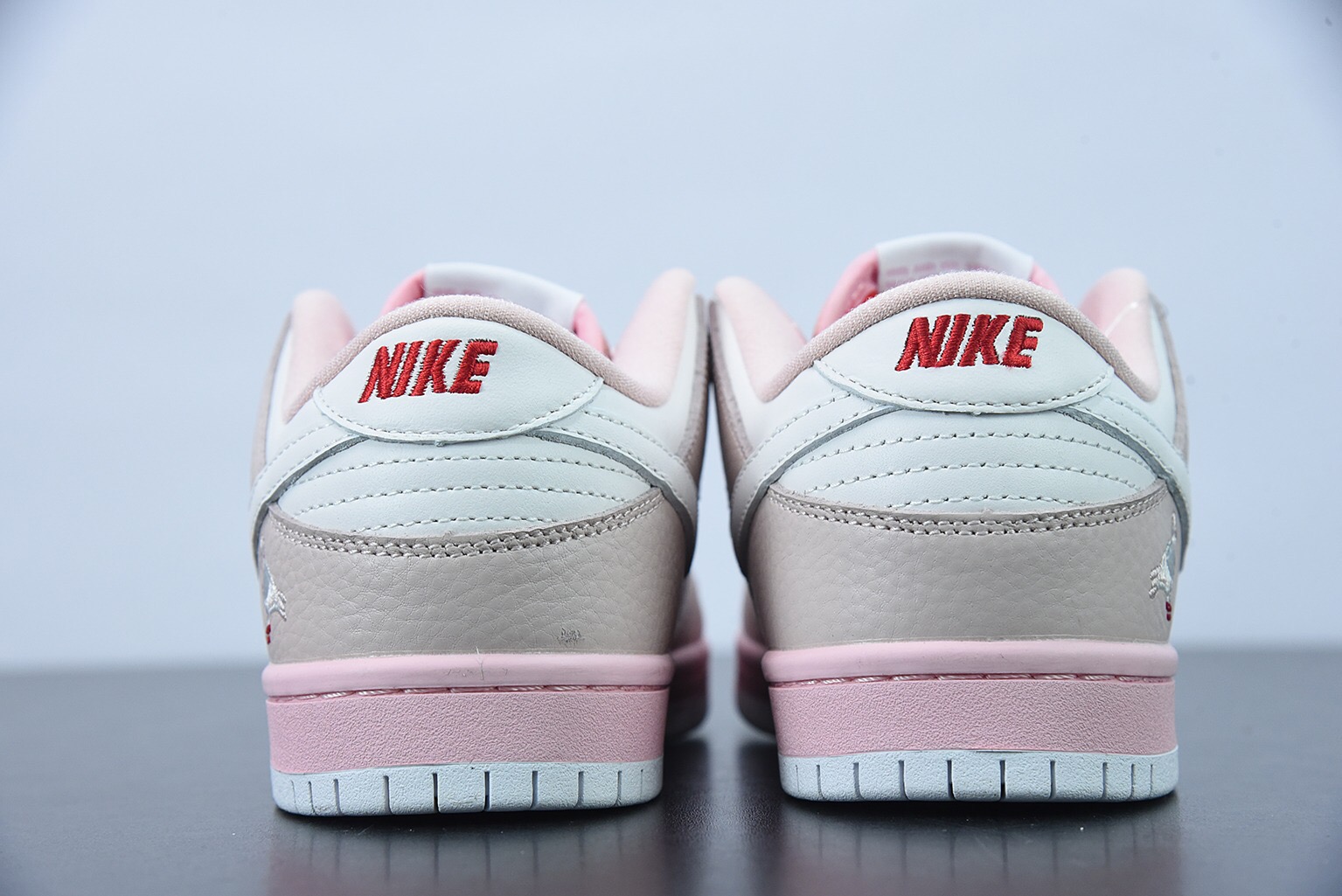 Staple x Nike SB Dunk Low Pigeon