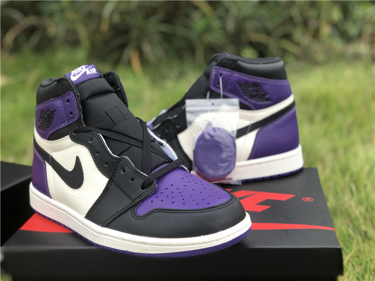 Air Jordan 1 “Black Purple Toe”