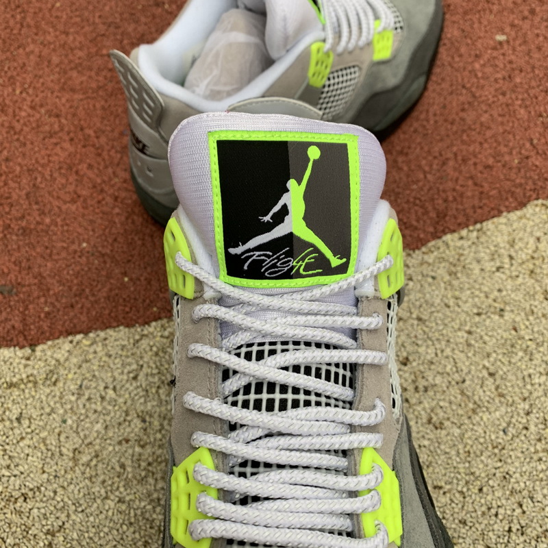 Air Jordan 4 SE “Neon”