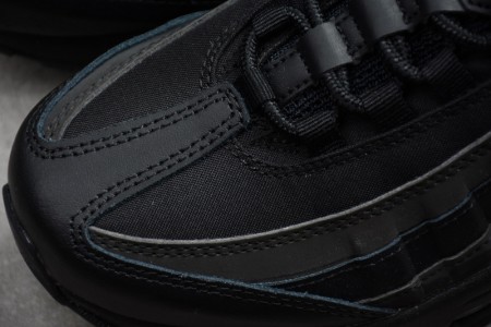 Nike mens Air Max 95 PremiumSE BLACK/GOLD