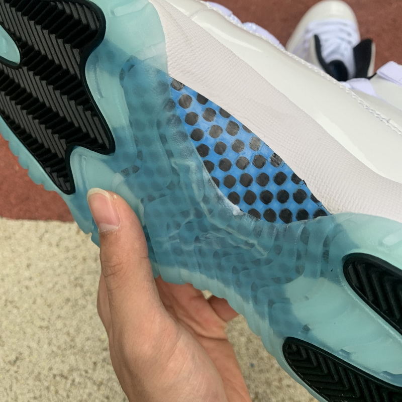 Air Jordan 11 “Legend Blue”