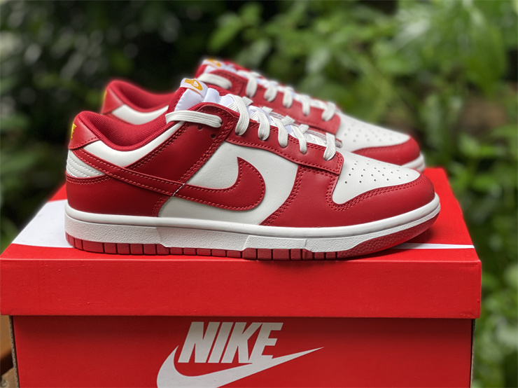 Nike Dunk Low「Gym Red」