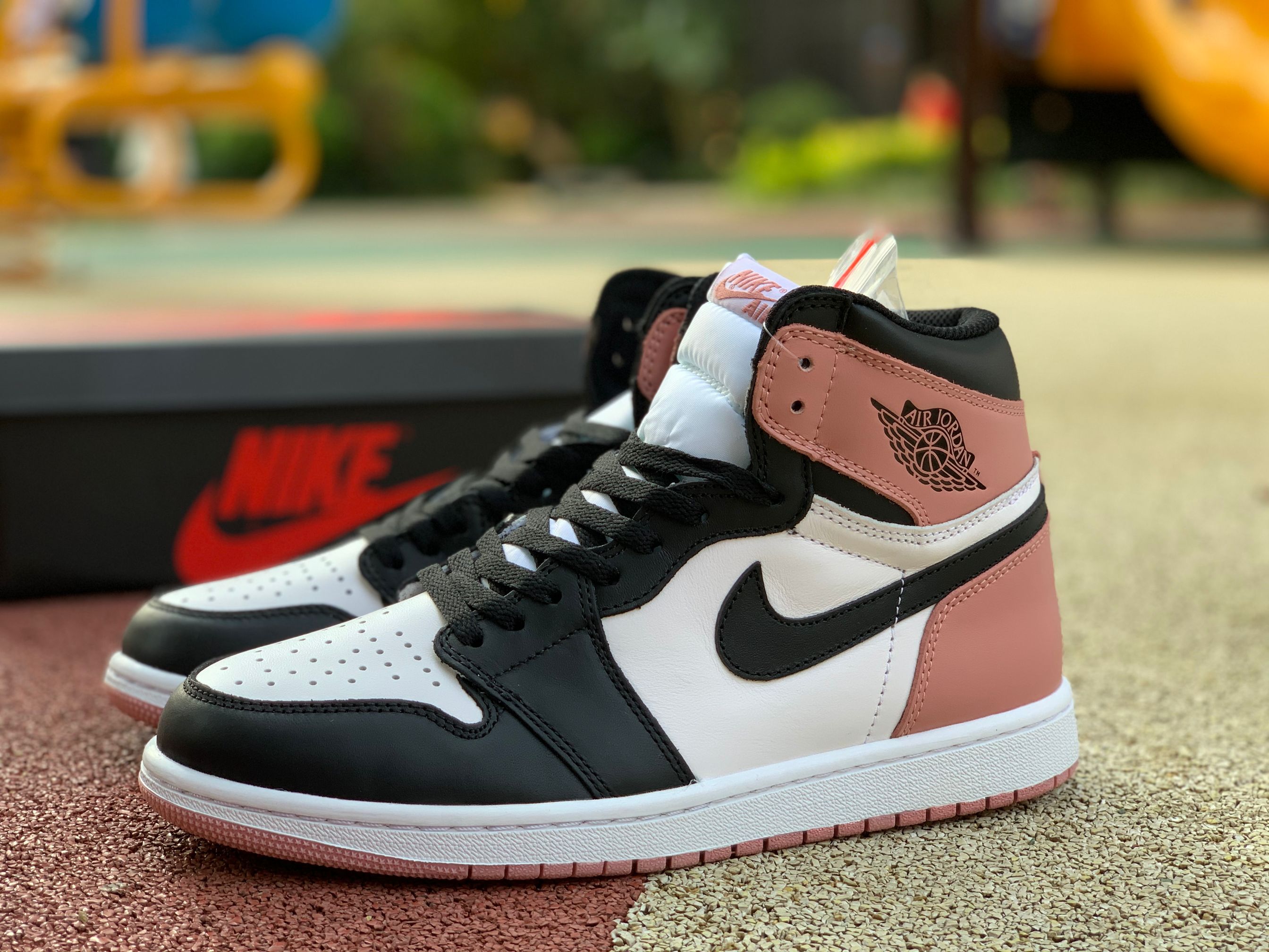 Air Jordan 1 Retro High OG Rust Pink GS