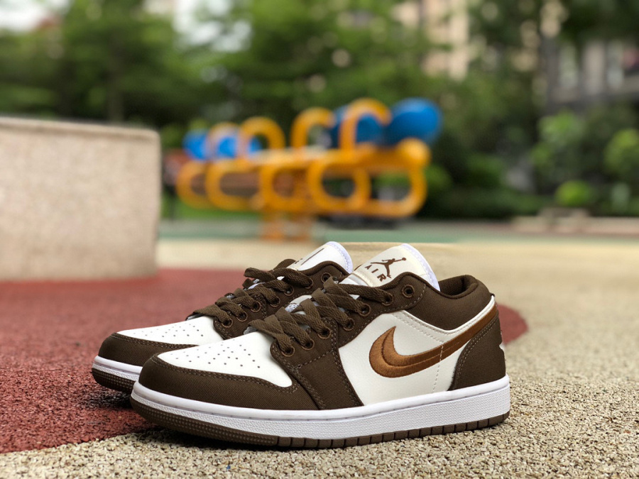 Air Jordan 1 Low SE Brown Canvas