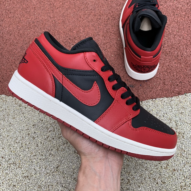 Air Jordan 1 Low Reverse Bred