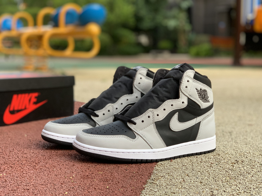 Air Jordan 1 High OG Shadow 2.0 Black and gray shadow