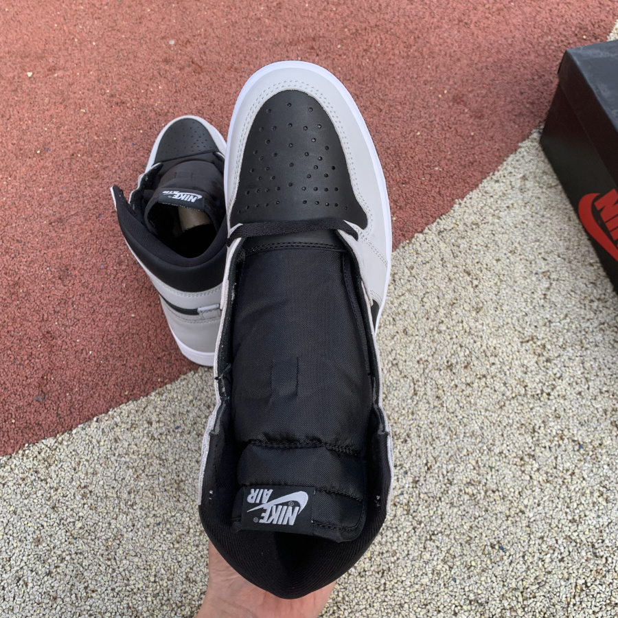 Air Jordan 1 High OG Shadow 2.0 Black and gray shadow