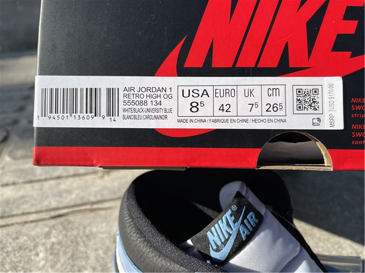 Air Jordan 1 High OG “University Blue