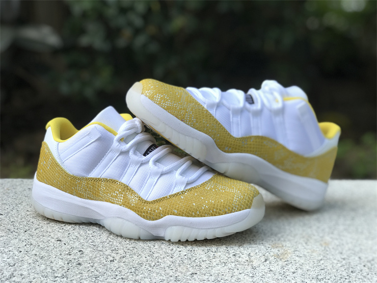 Air Jordan 11 Low 